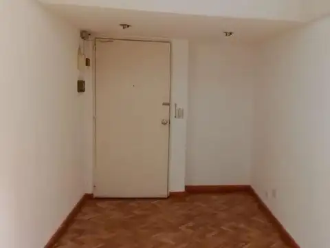 Oficina en Alquiler 63 años