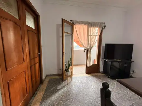 Depto Tipo Casa 4 ambientes con 1 baño