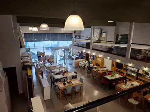 VENTA LOCAL  CON DEPTO 4 AMB -  LANÚS ESTE