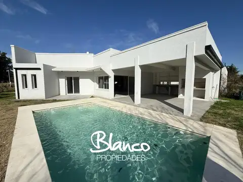 Casa en Venta en Haras Santa Maria, Countries y Barrios Cerrados en Escobar