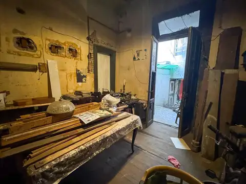 Depto Tipo Casa en Venta 80 años