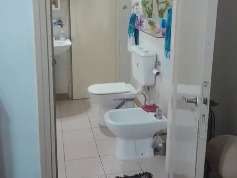 Depto Tipo Casa en Venta 60 años