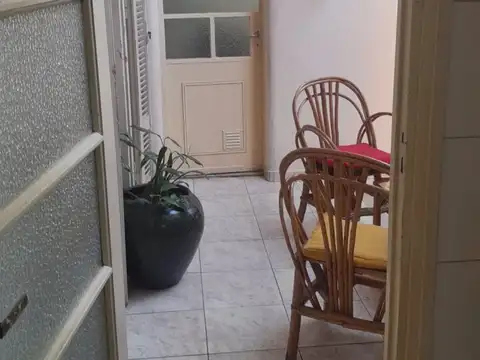 Depto Tipo Casa en Venta de 2 ambientes