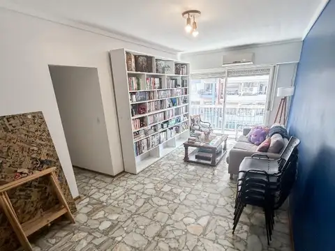 Diaz Velez 5300, Piso 4