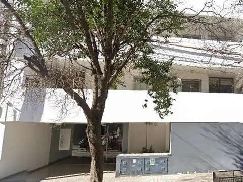 Cochera en General Paz