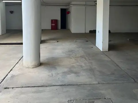 Cochera en General Paz