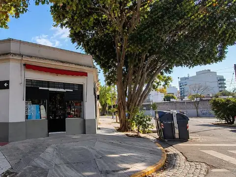 CASA 4 AMB - LOCAL - TERRAZA - V. DEL PARQUE