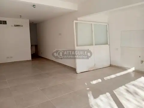 Local - Alquiler - Argentina, Merlo - ALVEAR 1200