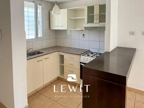 Depto Tipo Casa en Venta 5 años