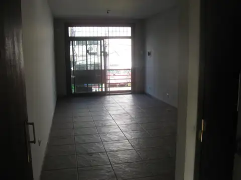 Oficina en Alquiler en San Justo, $ 480.000