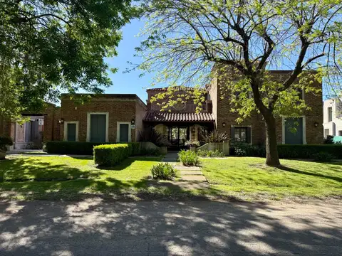 Casa en Alquiler Temporal de 5 dormitorios