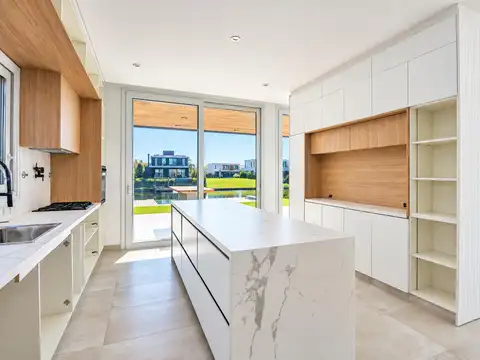 Casa en Venta de 5 dormitorios