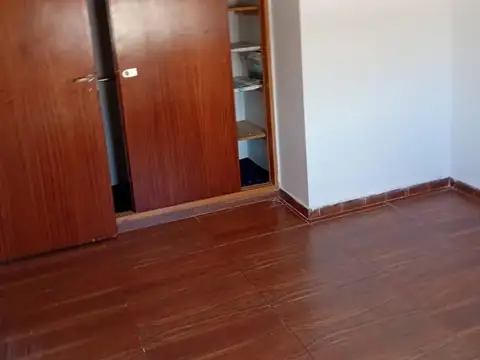 Ituzaingo 1800, Piso 2