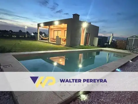 VENTA - CASA CON PILETA EN BARRIO LAS PERDICES (SAN VICENTE)