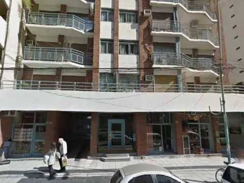 Dpto 3 Amb  con Cochera