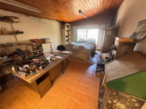 Galpon en Alquiler en Sarandi, $ 2.100.000