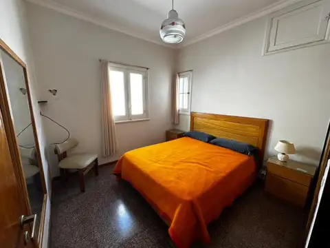 Venta casa 4 ambientes + Depto 2 amb,Punta Mogotes