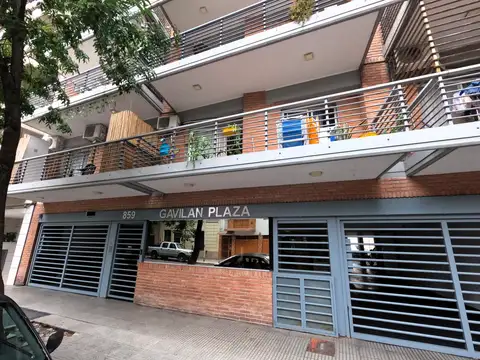 Gavilán 800, Piso 6