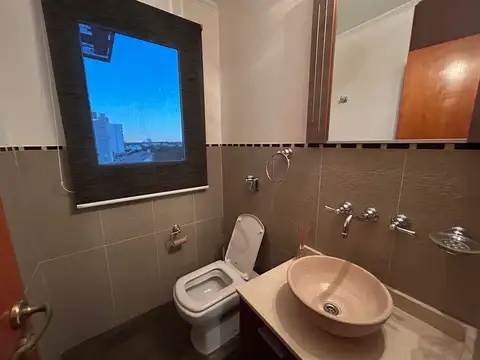 Departamento 4 ambientes con 2 baños