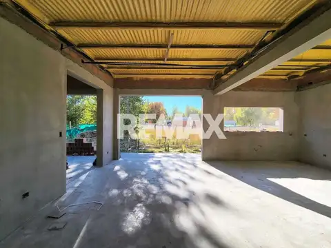 Casa 3 dormitorios en Venta,  Canales de Plottier