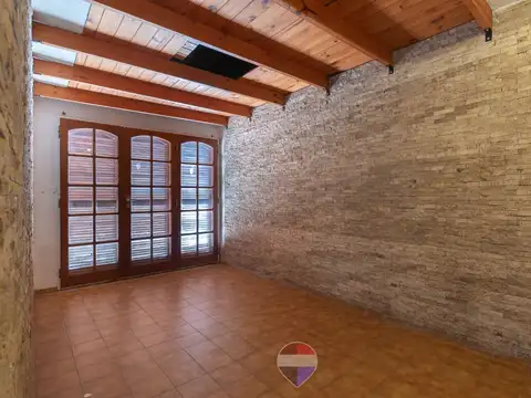 Depto Tipo Casa en Venta de 5 ambientes