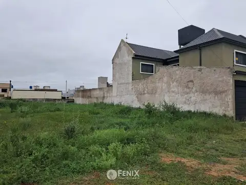 TF811 - TERRENO EN VENTA B° YVYRÁ PYTA - SOBRE AV. BUSTAMANTE