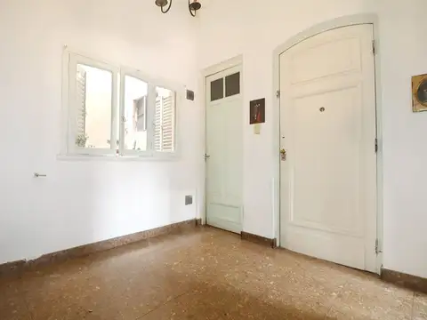 Depto Tipo Casa en Venta en San Telmo, USD 120.000