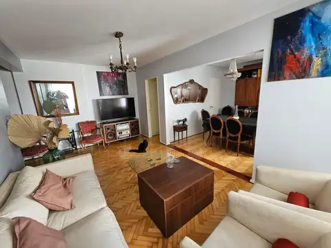 Departamento 4 ambientes con 2 baños