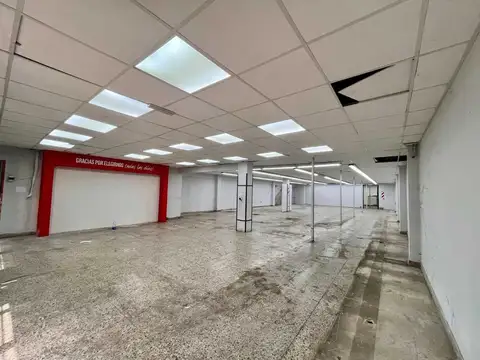 Alquiler Deposito / Local comercial 300 m2