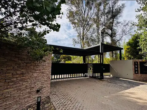 Lote en venta en Villa Elisa Barrio cerrado Los Ciruelos