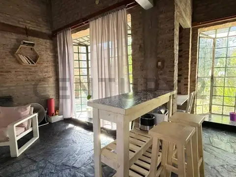 Oficina en Venta con 2 cocheras