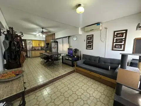 Casa en Venta en Bernal Oeste, USD 50.000