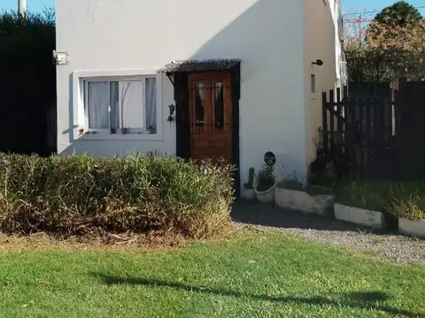 TRIPLEX EN JARDINES DE ESCOBAR