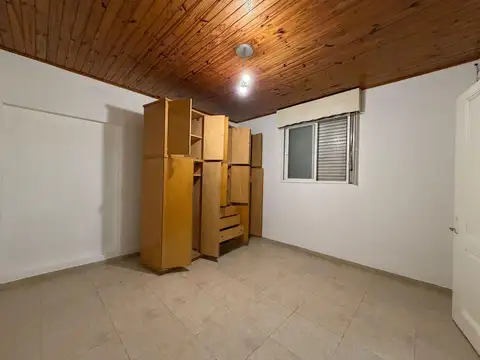 Depto Tipo Casa 2 ambientes con 1 baño