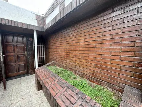 venta casa tres dormitorios patio interno empalme