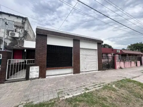 venta casa tres dormitorios patio interno empalme