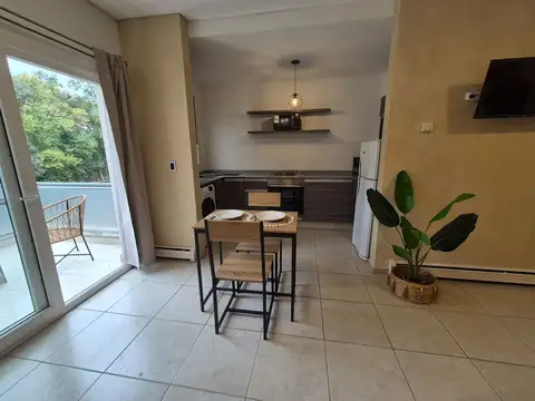 Departamento en Alquiler Temporal con 1 cochera