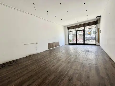 Local comercial en excelente ubicación.