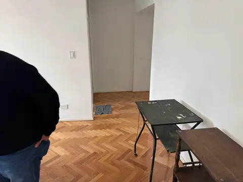 Casa 2 ambientes con 1 baño