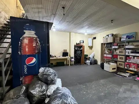 GALPÓN | 4 AMBIENTES | DOBLE INGRESO ALTURA | ZONA INDUSTRIAL | COCHERA | ITUZAINGÓ NORTE
