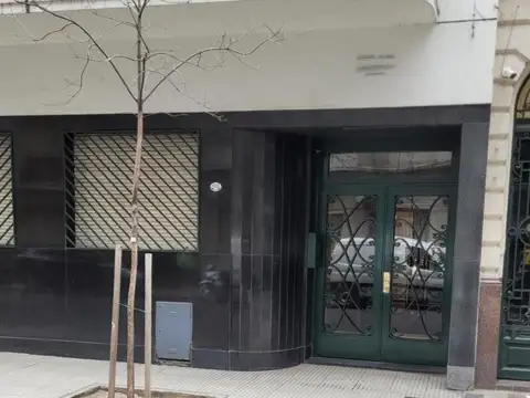 Departamento en Venta 80 años