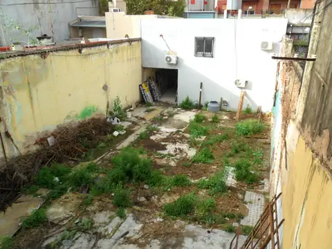 Galpon en Alquiler 32  mts Fondo