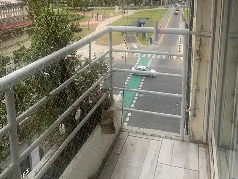 Avenida Rivadavia 1600