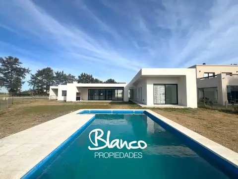Casa  en Venta en Altos de Campo Grande, Pilar, G.B.A. Zona Norte
