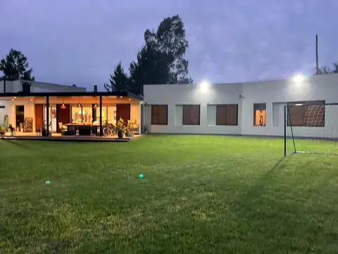 Casa en Venta de 3 dormitorios