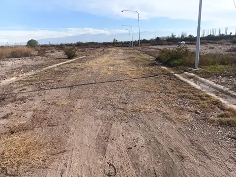 Terreno en Venta en Lunlunta, USD 16.000