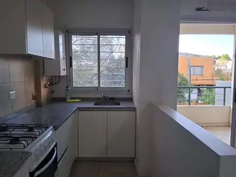 Tres Arroyos 3000 Villa Sta Rita  1amb frente u$ 68.000