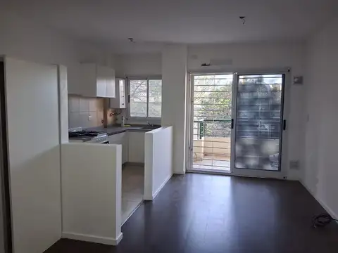 Tres Arroyos 3000 Villa Sta Rita  1amb frente u$ 68.000
