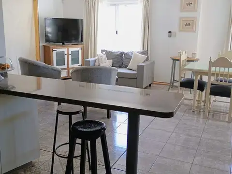 Departamento 7 ambientes con 1 baño