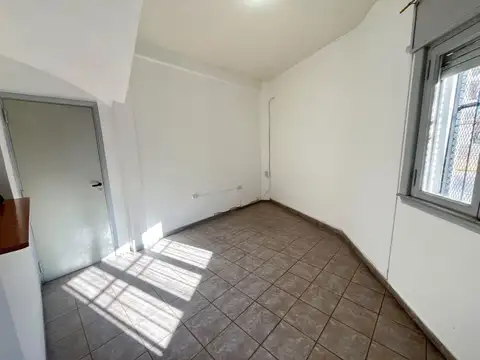 Depto Tipo Casa en Alquiler de 1 dormitorio